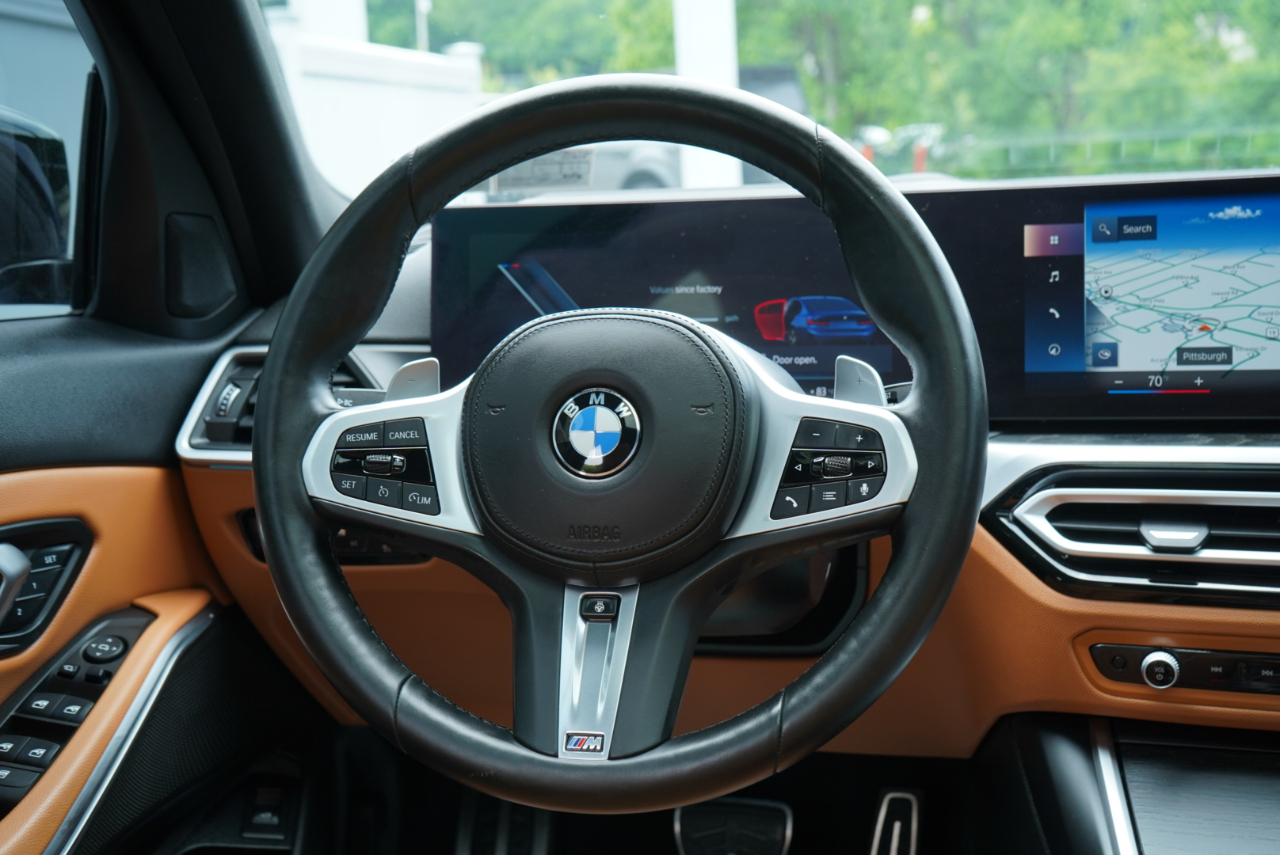 BMW 3 Series 330i xDrive Sedan 2023