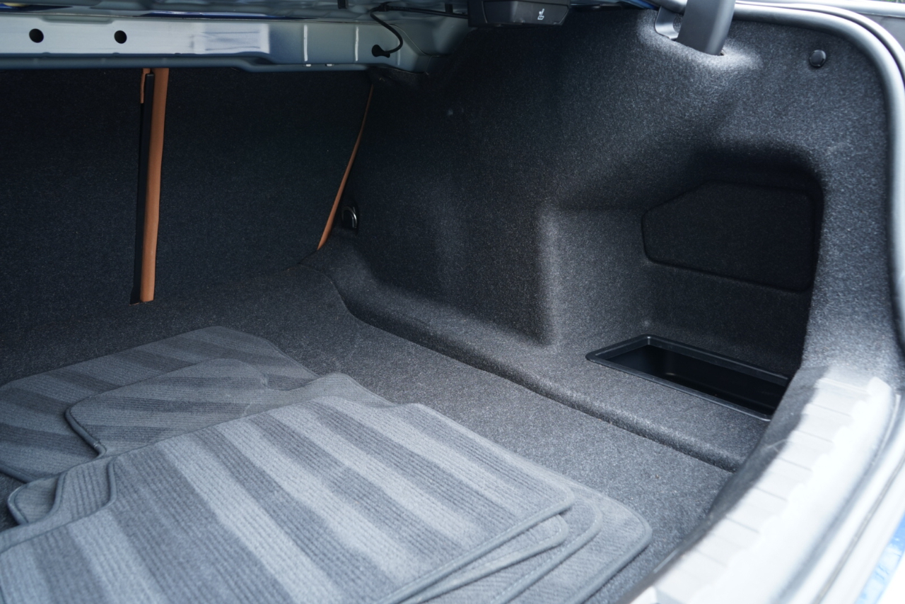 BMW 3 Series 330i xDrive Sedan 2023