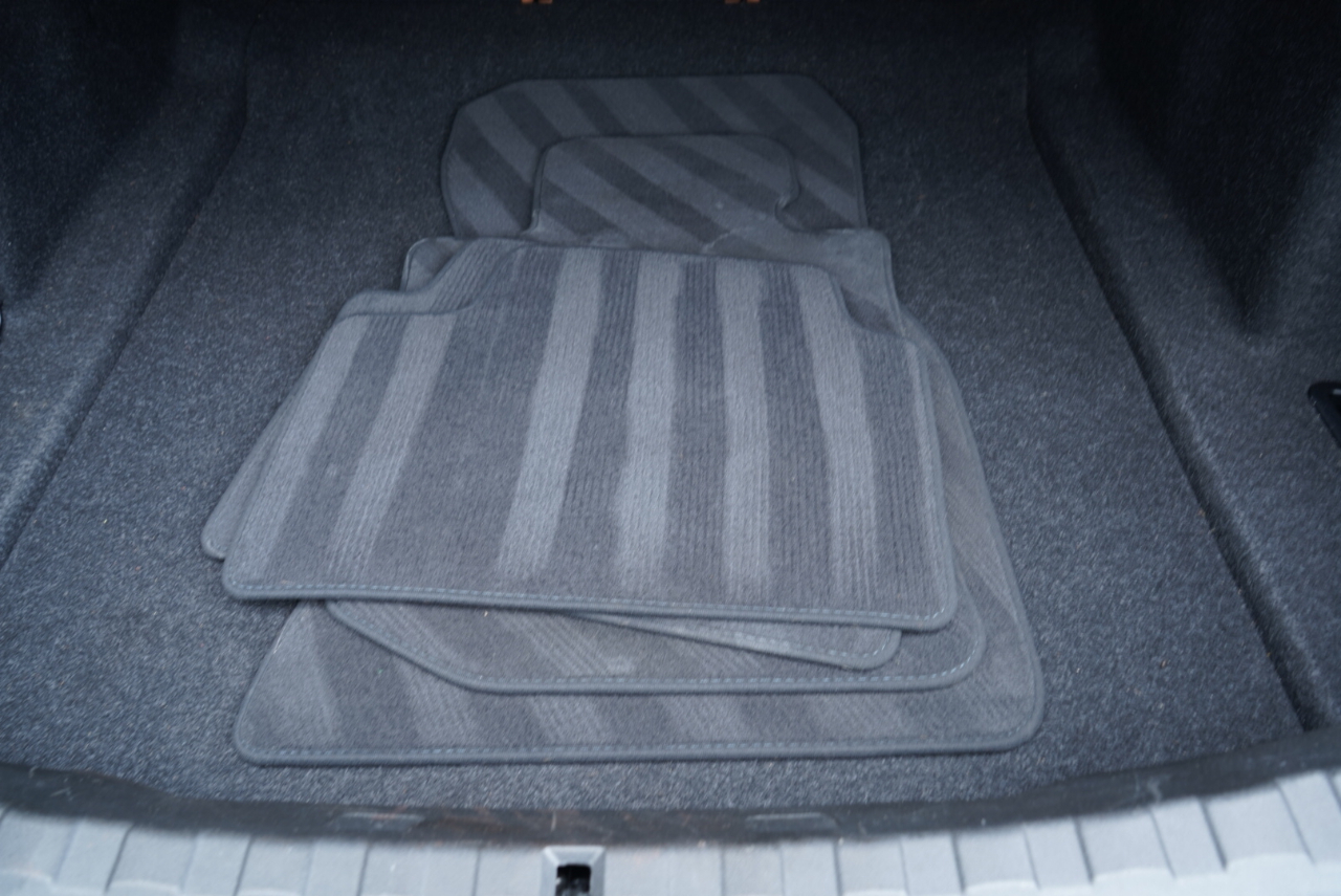 BMW 3 Series 330i xDrive Sedan 2023
