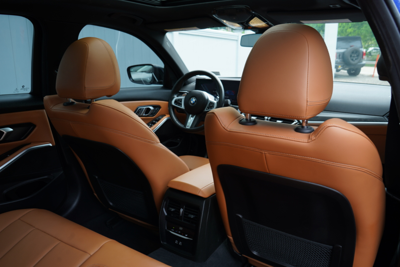 BMW 3 Series 330i xDrive Sedan 2023
