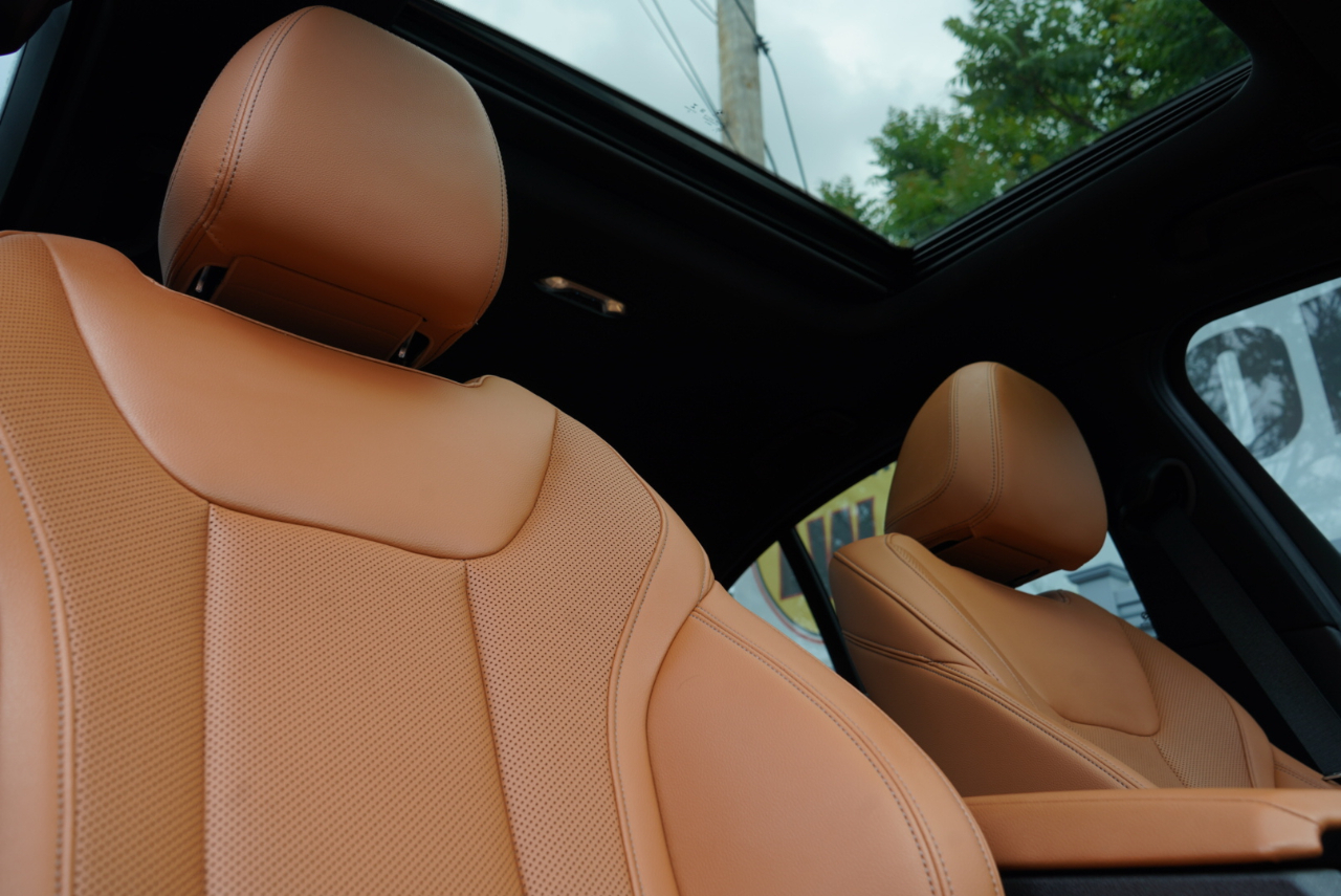 BMW 3 Series 330i xDrive Sedan 2023