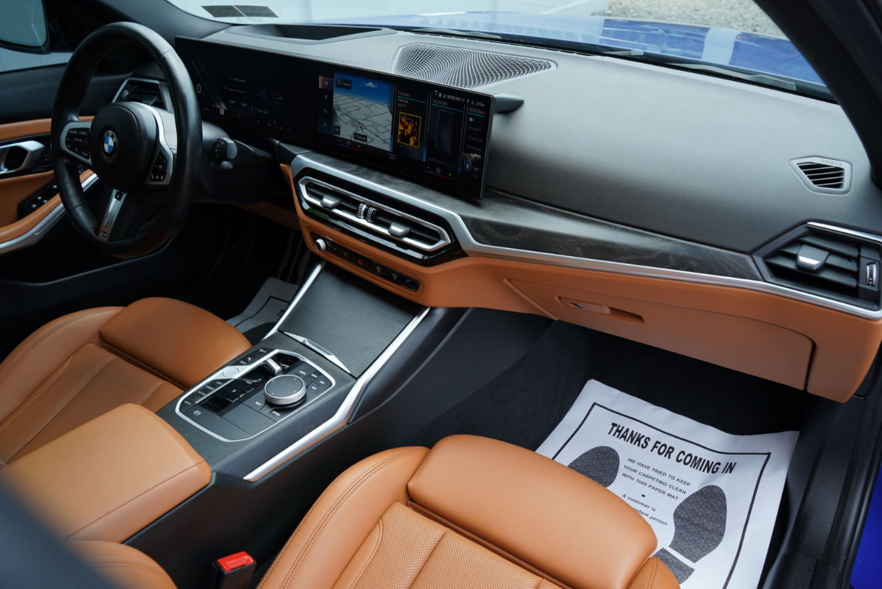 BMW 3 Series 330i xDrive Sedan 2023