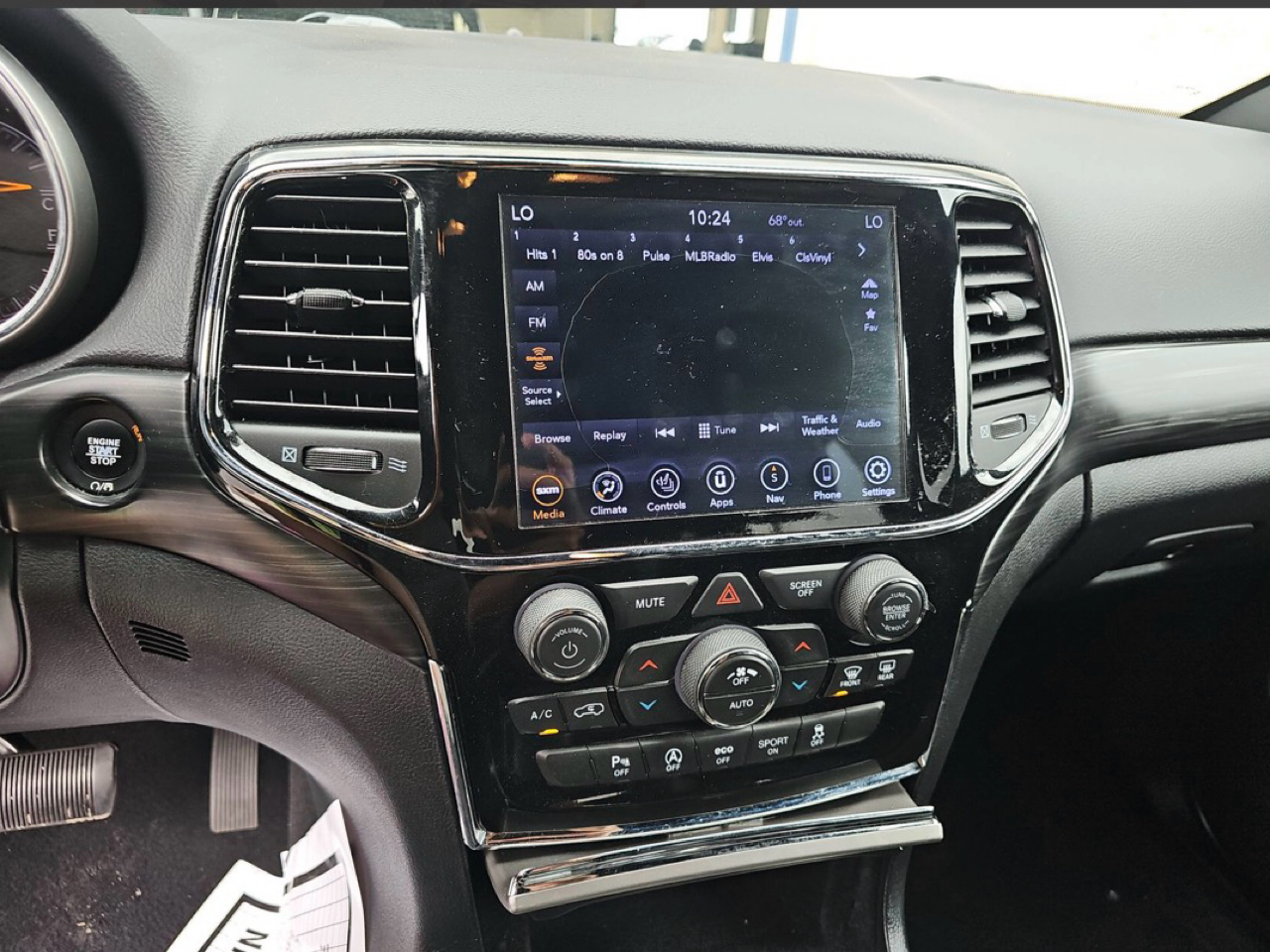 Jeep Grand Cherokee Altitude 4x4 2019