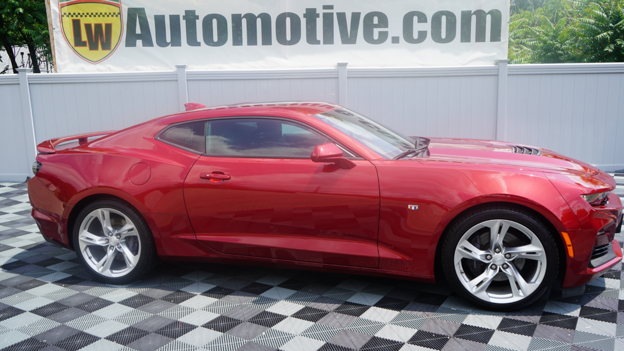 Chevrolet Camaro 2dr Cpe 1SS 2022