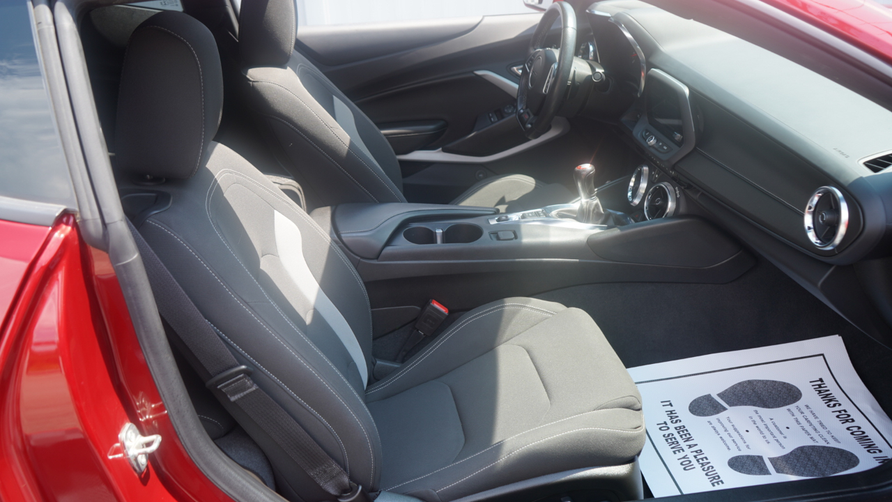 Chevrolet Camaro 2dr Cpe 1SS 2022