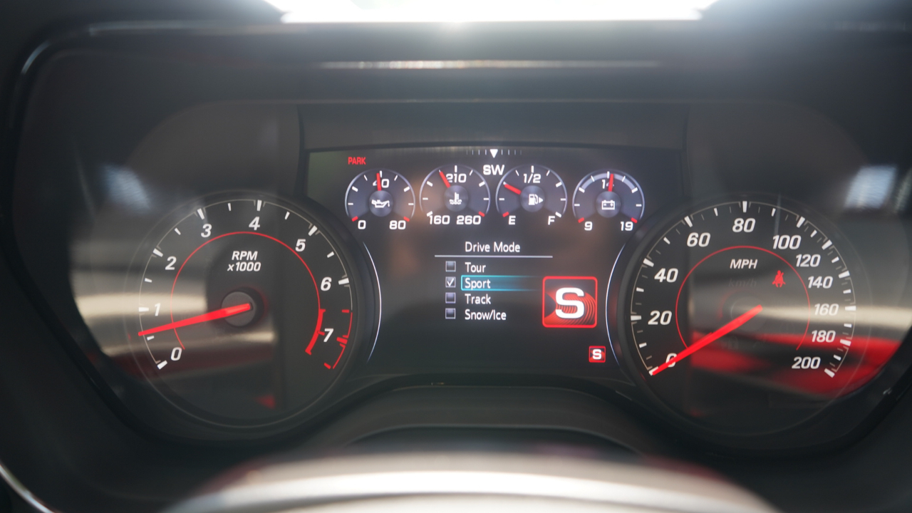 Chevrolet Camaro 2dr Cpe 1SS 2022