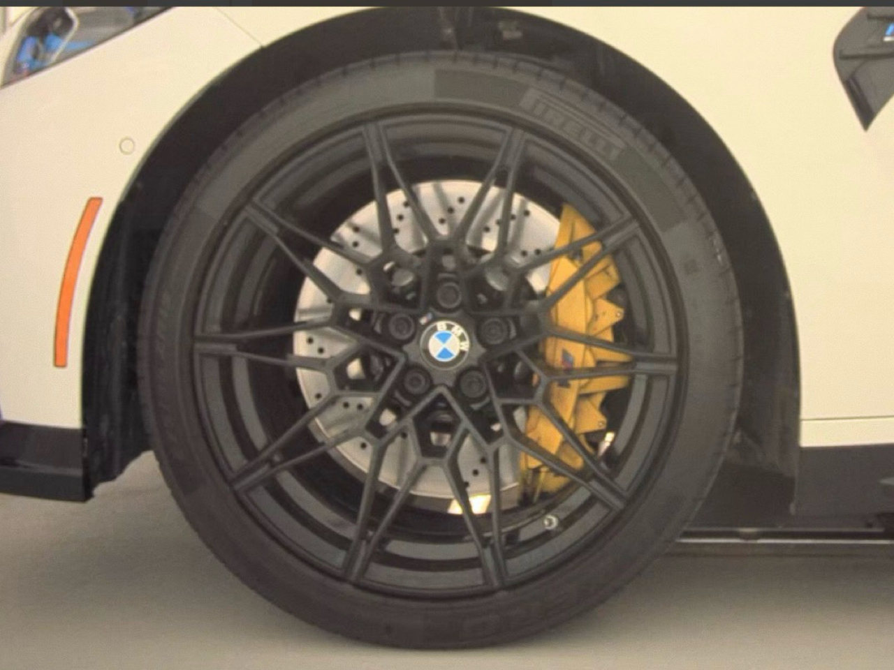 BMW M4 Competition xDrive Convertible 2024