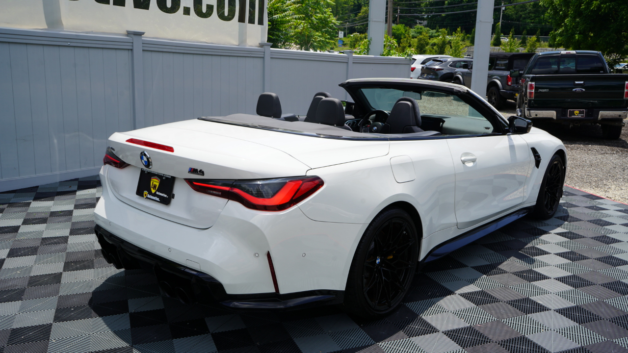 BMW M4 Competition xDrive Convertible 2024