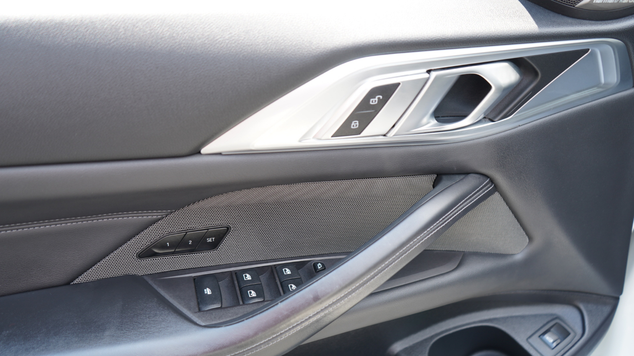 BMW M4 Competition xDrive Convertible 2024