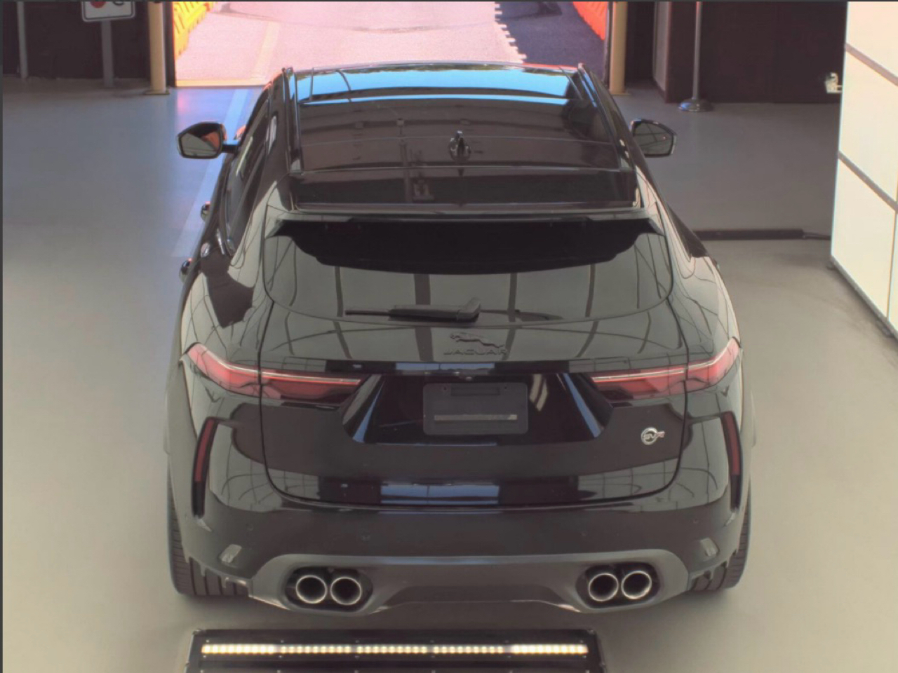 Jaguar F-Pace SVR AWD 2021