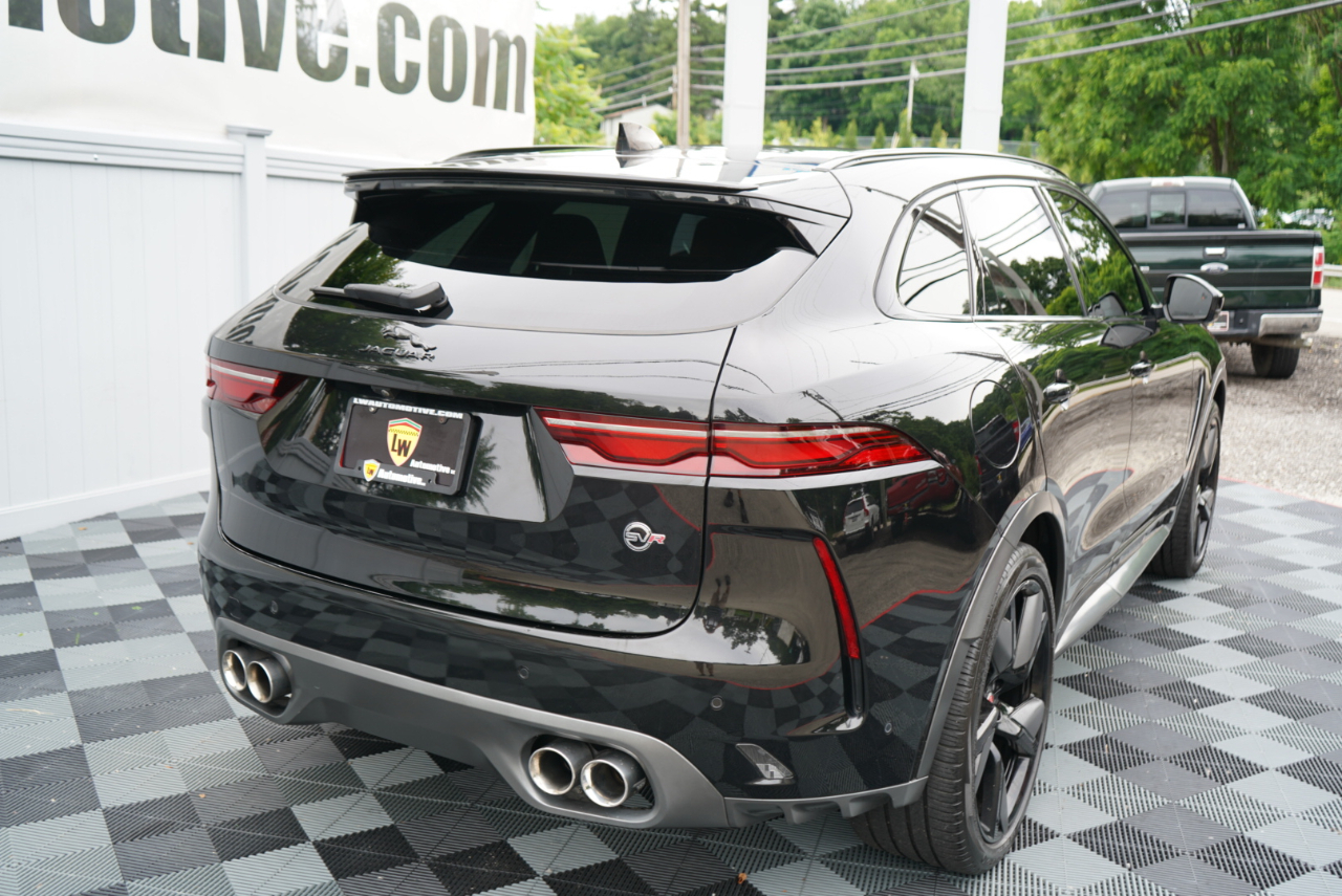 Jaguar F-Pace SVR AWD 2021