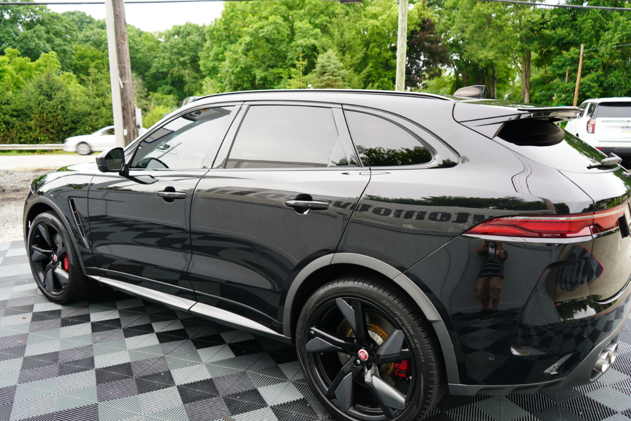 Jaguar F-Pace SVR AWD 2021