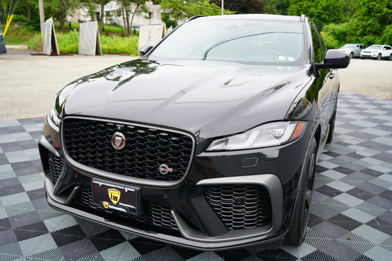 Jaguar F-Pace SVR AWD 2021