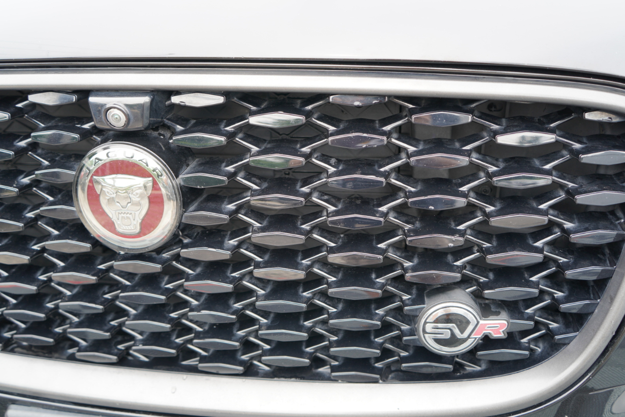 Jaguar F-Pace SVR AWD 2021