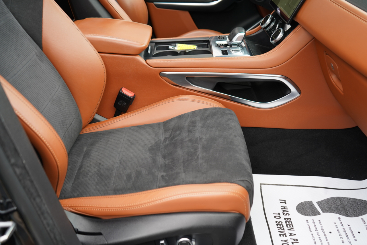 Jaguar F-Pace SVR AWD 2021