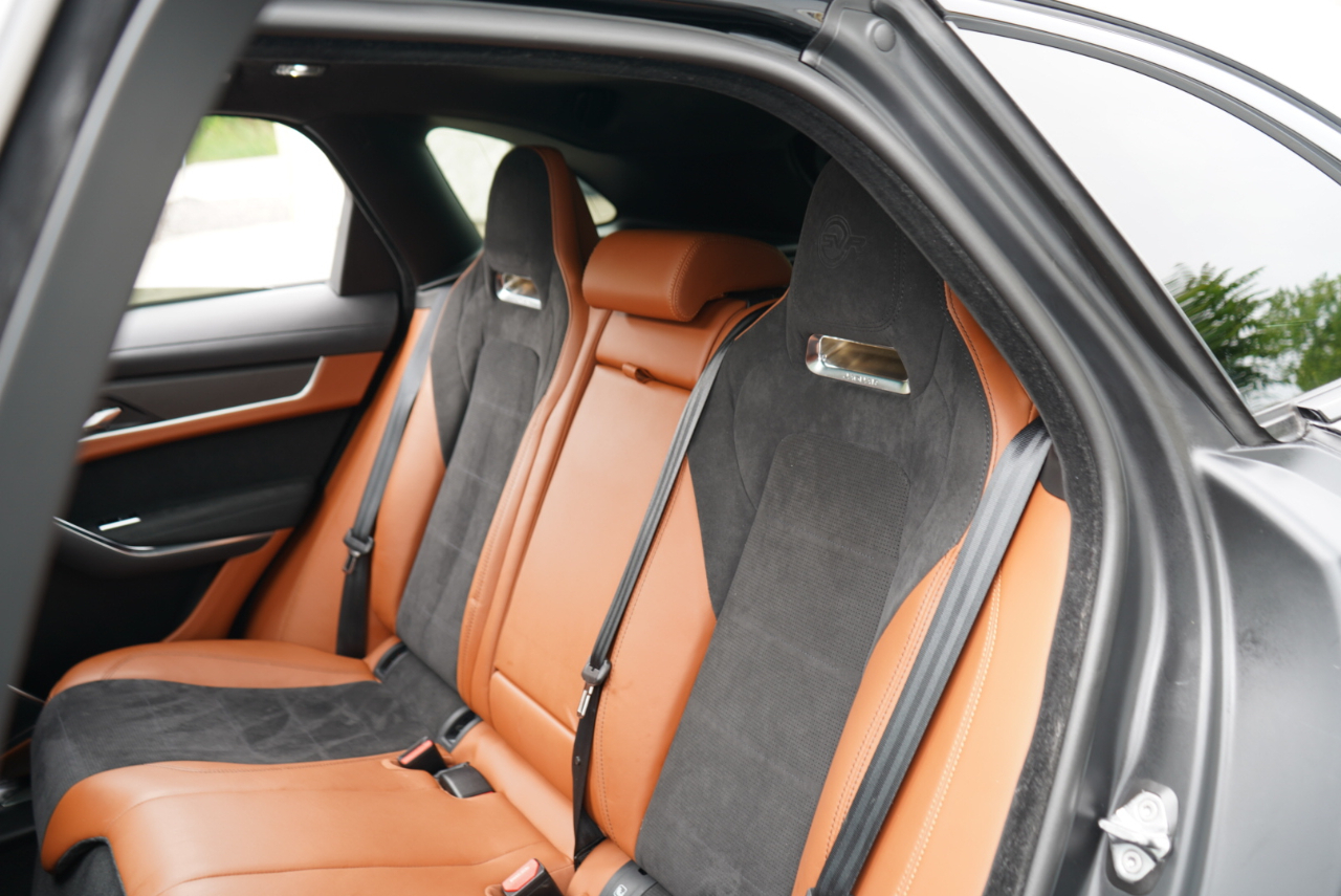 Jaguar F-Pace SVR AWD 2021