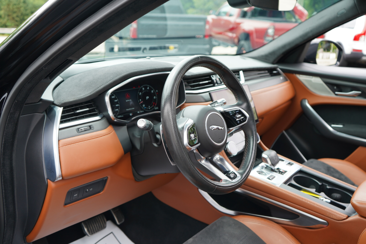 Jaguar F-Pace SVR AWD 2021