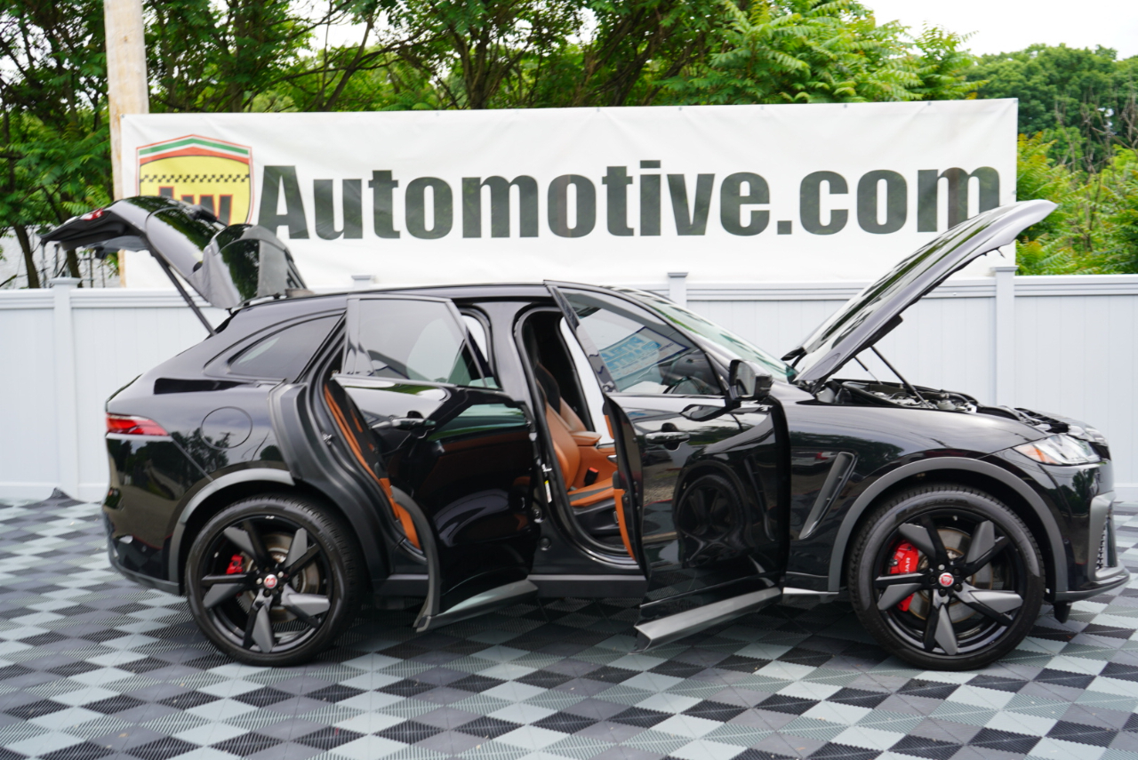 Jaguar F-Pace SVR AWD 2021