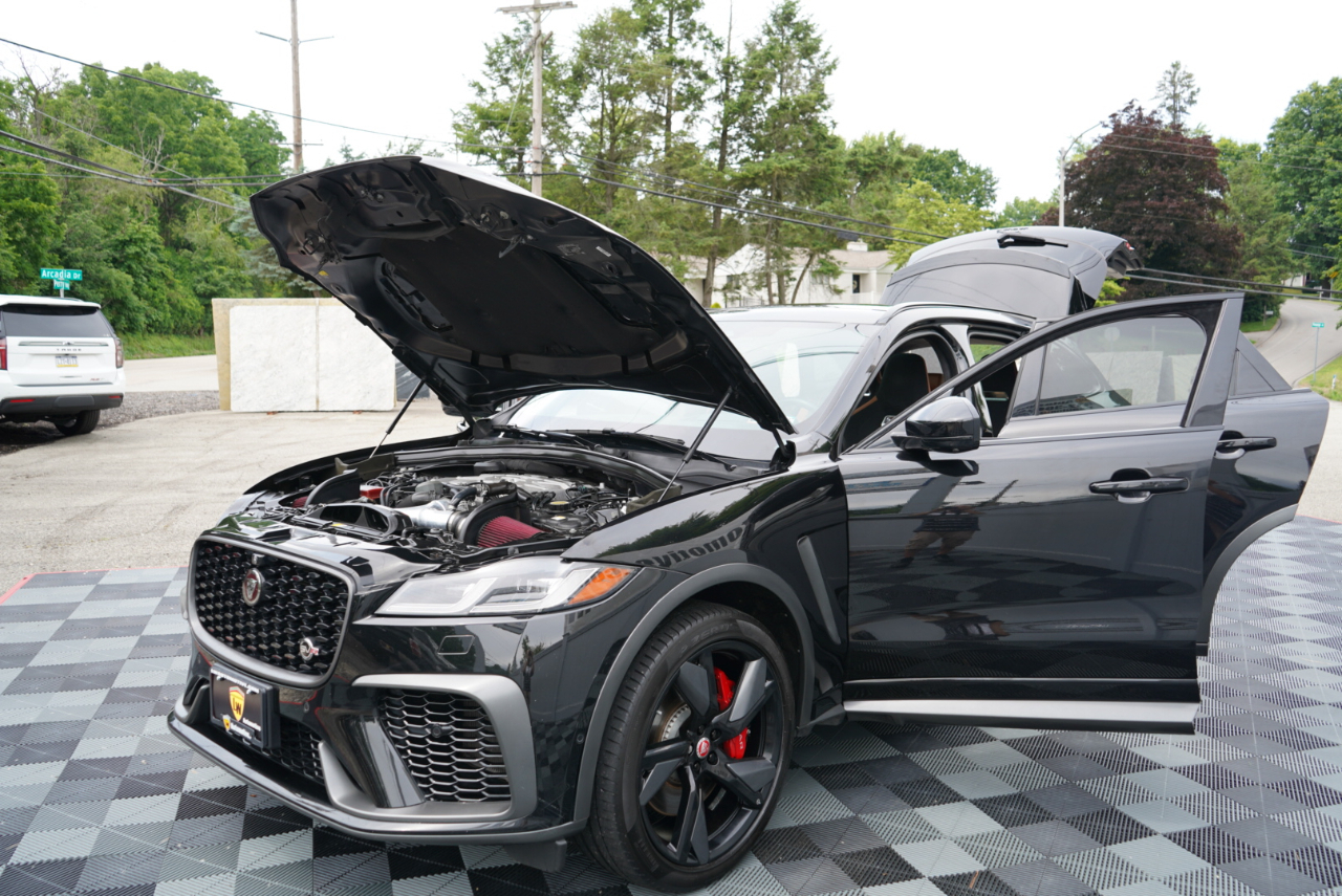 Jaguar F-Pace SVR AWD 2021