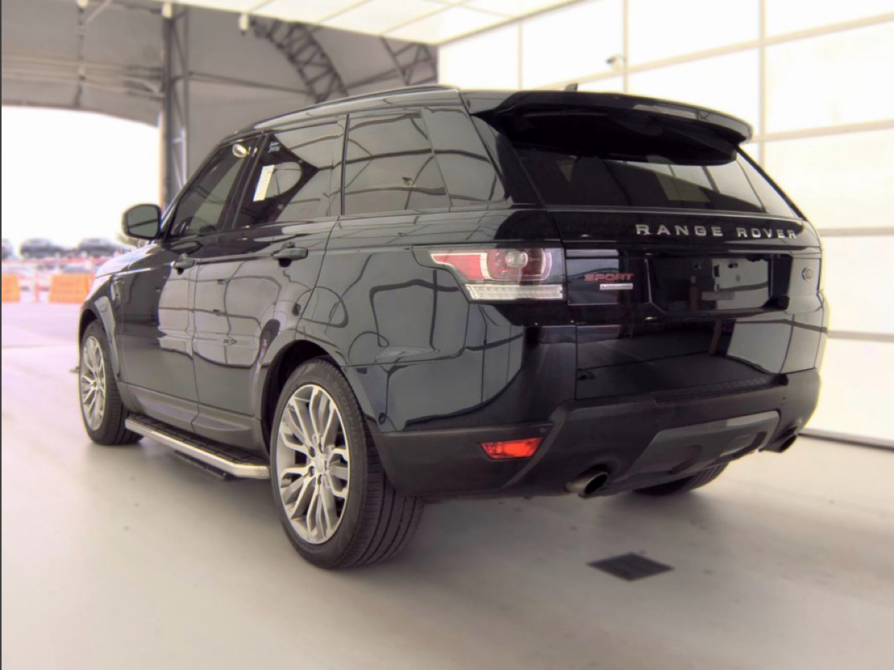 Land Rover Range Rover Sport 4WD 4dr V8 2016