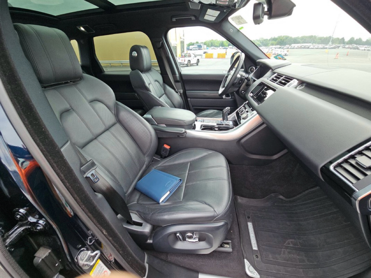 Land Rover Range Rover Sport 4WD 4dr V8 2016