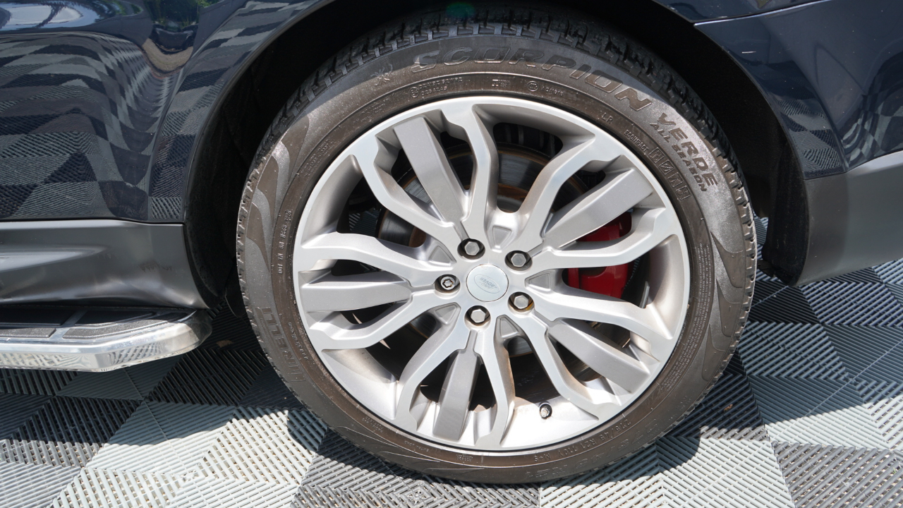 Land Rover Range Rover Sport 4WD 4dr V8 2016