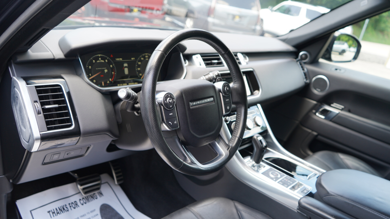 Land Rover Range Rover Sport 4WD 4dr V8 2016