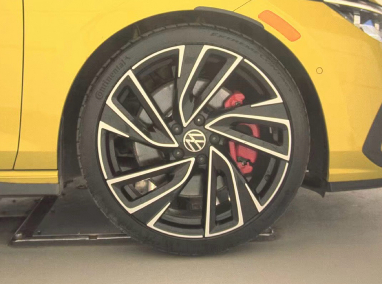 Volkswagen Golf GTI 2.0T Autobahn Manual 2022