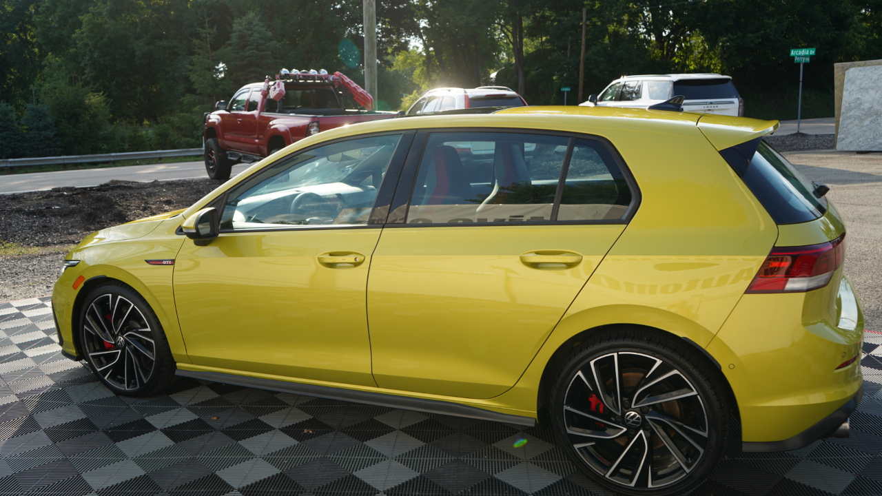 Volkswagen Golf GTI 2.0T Autobahn Manual 2022