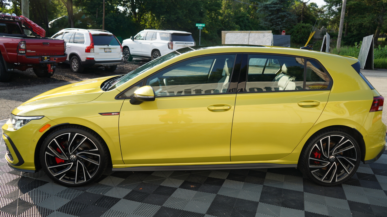 Volkswagen Golf GTI 2.0T Autobahn Manual 2022