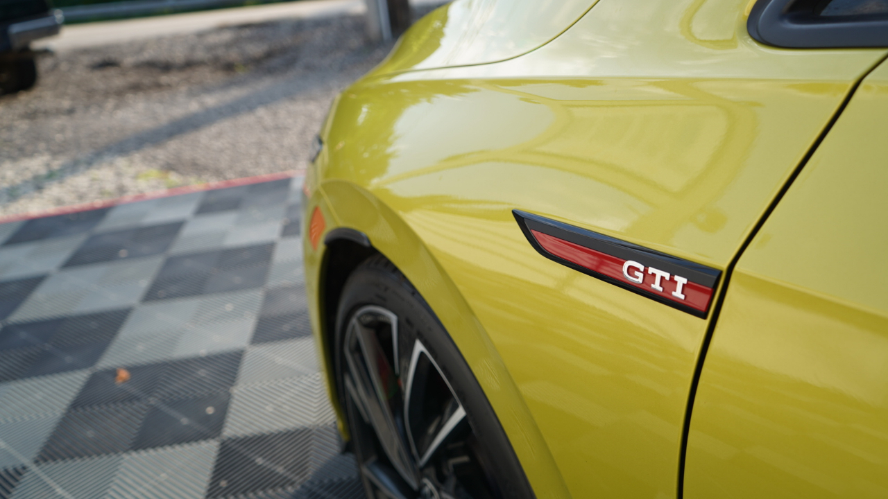 Volkswagen Golf GTI 2.0T Autobahn Manual 2022