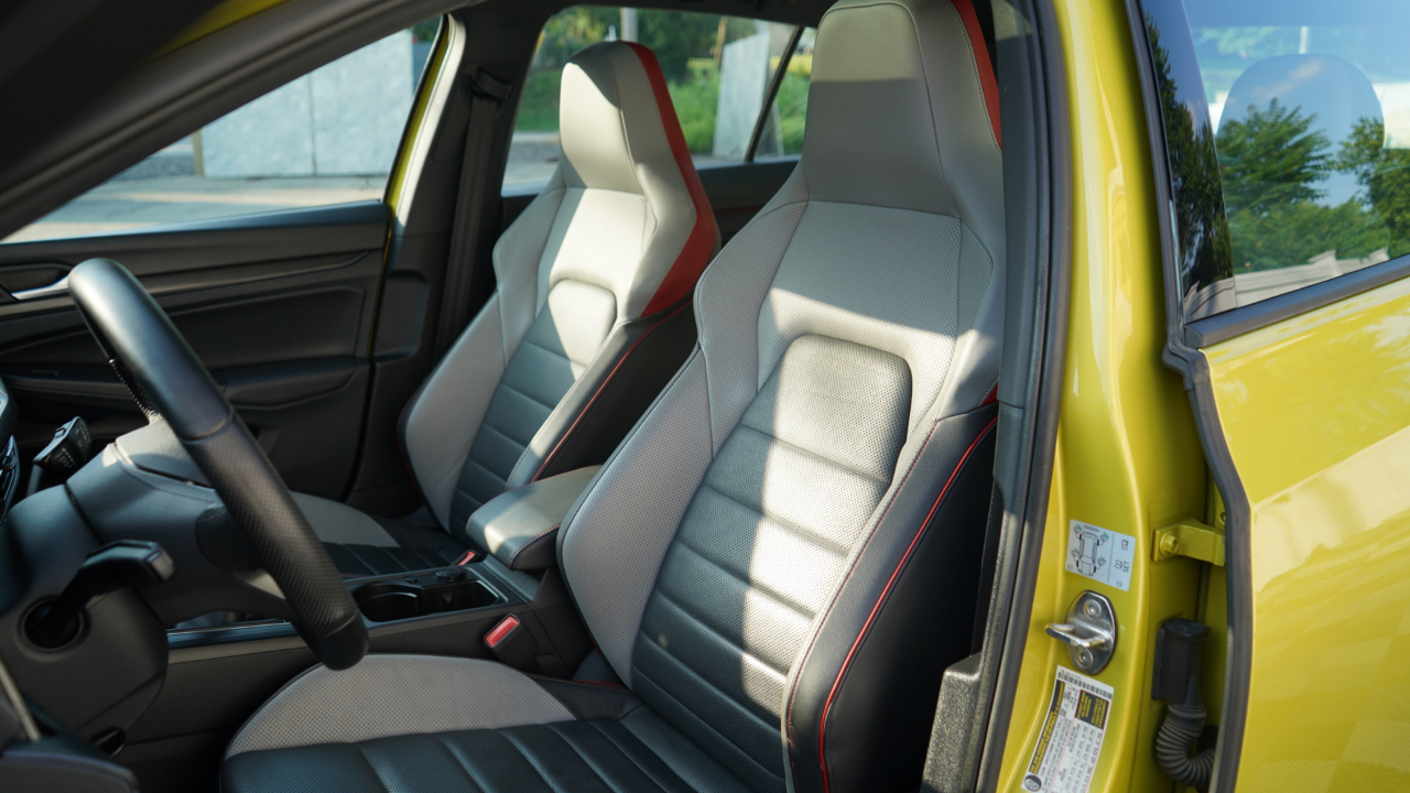 Volkswagen Golf GTI 2.0T Autobahn Manual 2022