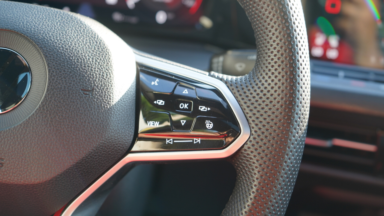 Volkswagen Golf GTI 2.0T Autobahn Manual 2022