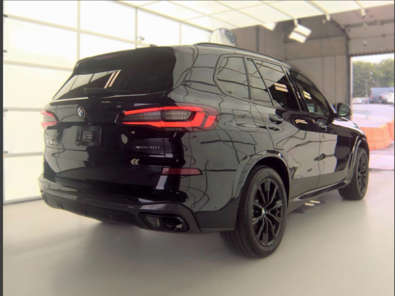 BMW X5 xDrive40i Sports Activity Vehicle 2021