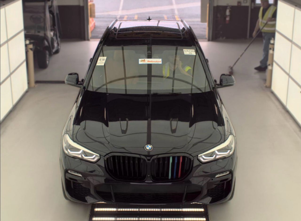BMW X5 xDrive40i Sports Activity Vehicle 2021