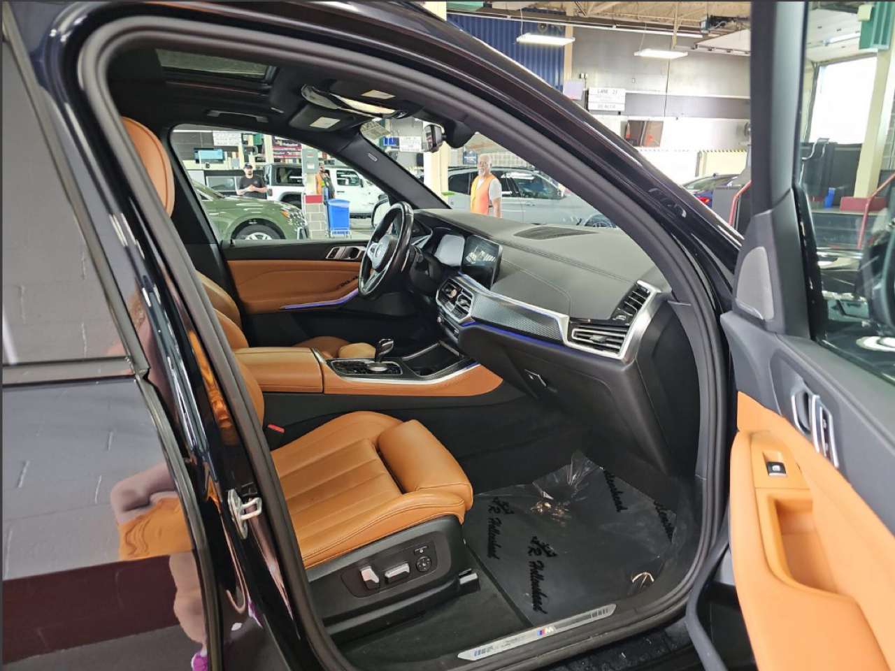 BMW X5 xDrive40i Sports Activity Vehicle 2021