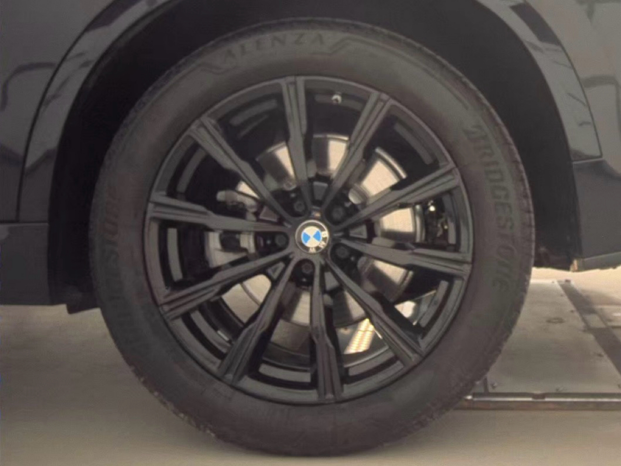 BMW X5 xDrive40i Sports Activity Vehicle 2021