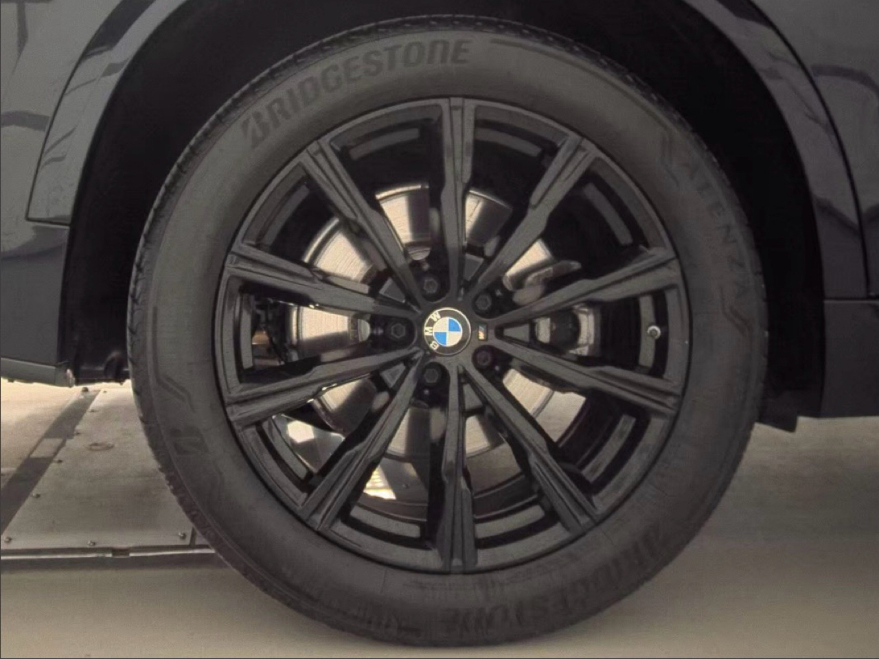 BMW X5 xDrive40i Sports Activity Vehicle 2021