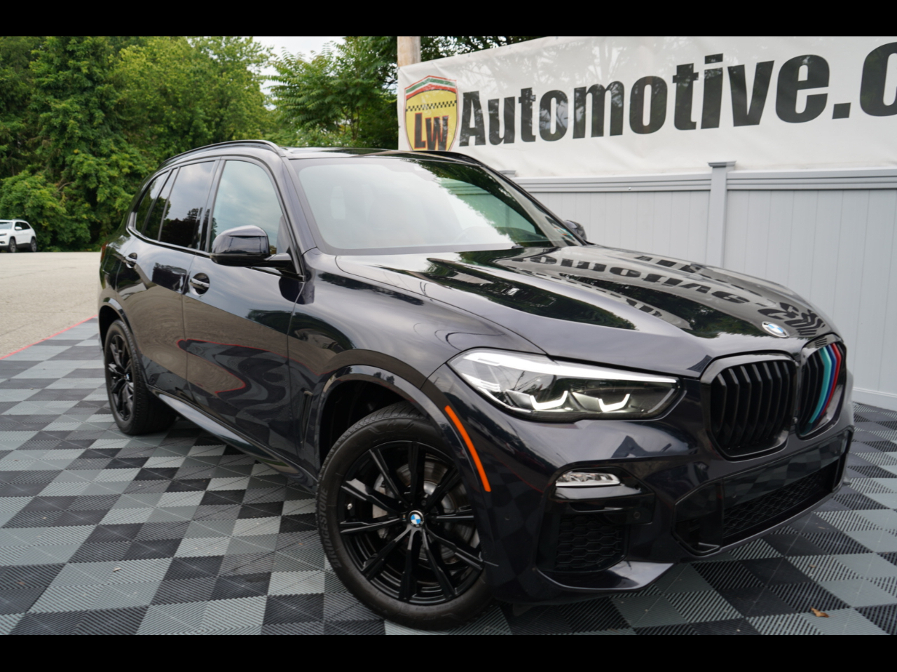 BMW X5 xDrive40i Sports Activity Vehicle 2021