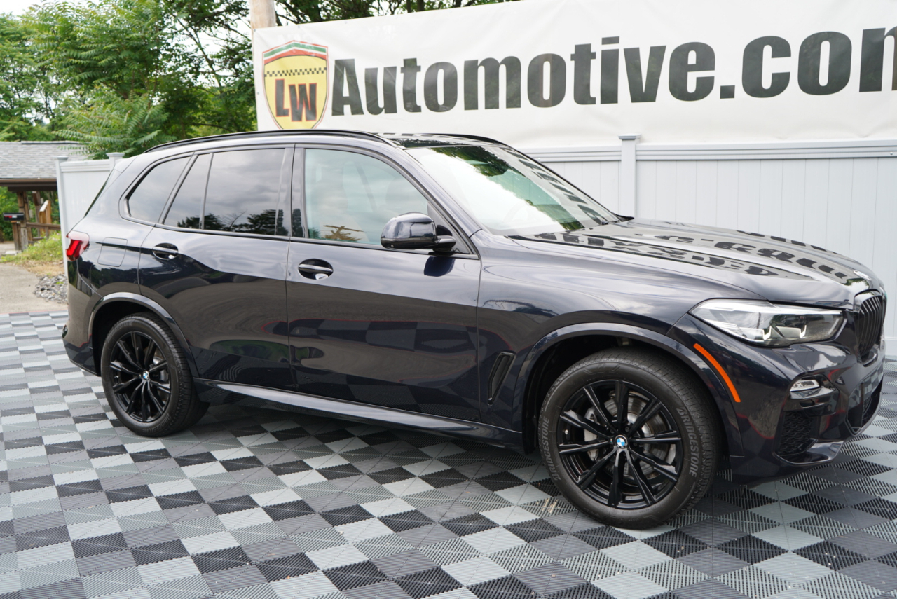 BMW X5 xDrive40i Sports Activity Vehicle 2021