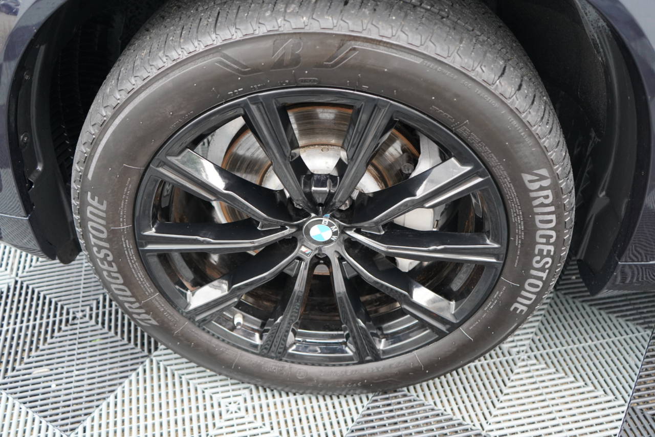 BMW X5 xDrive40i Sports Activity Vehicle 2021