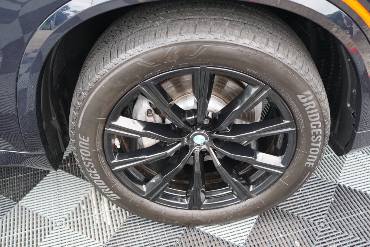 BMW X5 xDrive40i Sports Activity Vehicle 2021