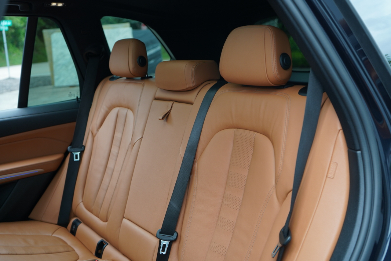 BMW X5 xDrive40i Sports Activity Vehicle 2021