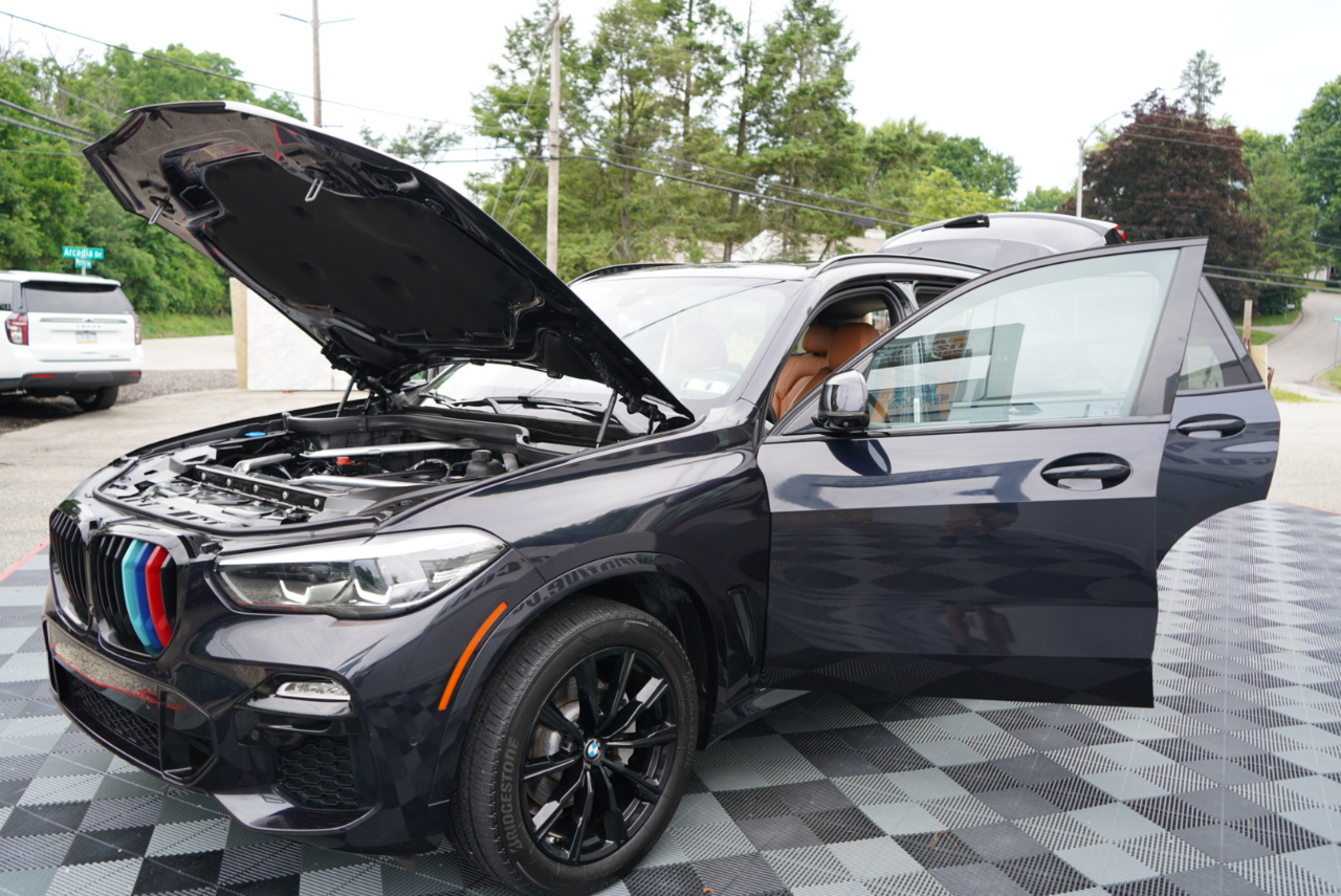 BMW X5 xDrive40i Sports Activity Vehicle 2021