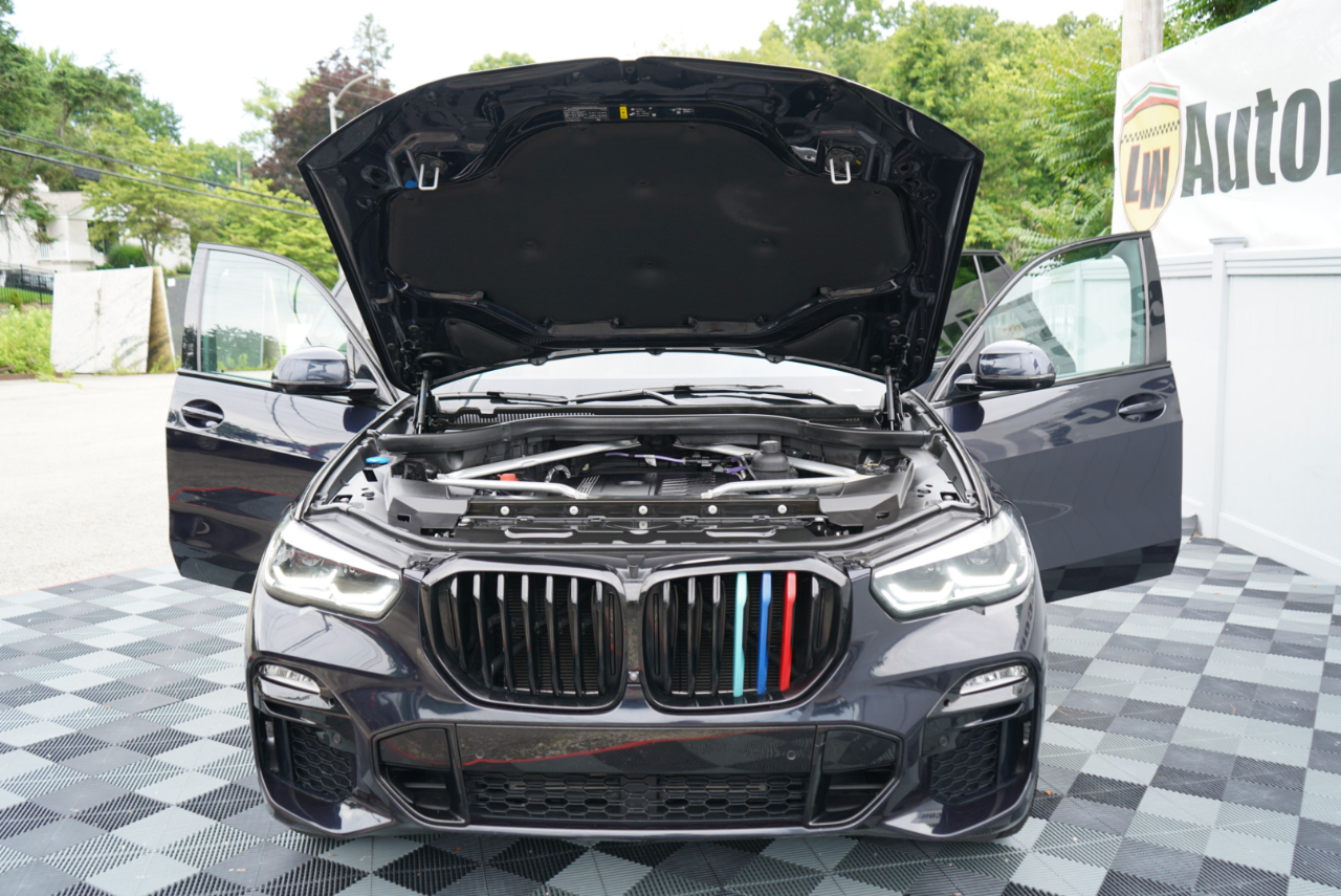 BMW X5 xDrive40i Sports Activity Vehicle 2021