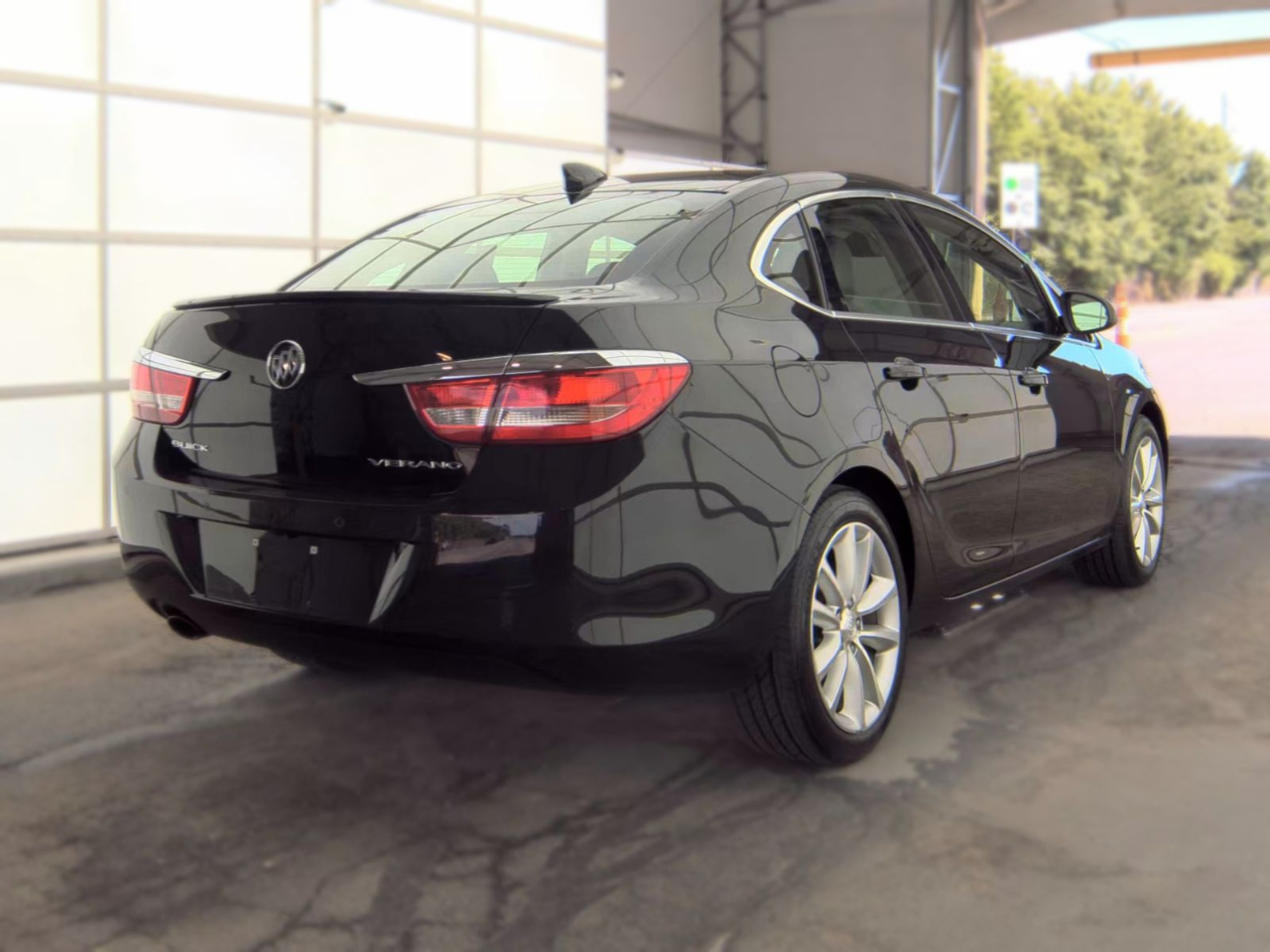 Buick Verano 4dr Sdn Convenience Group 2015