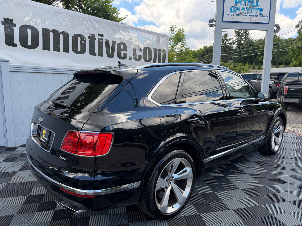 Bentley Bentayga Hybrid AWD 2020