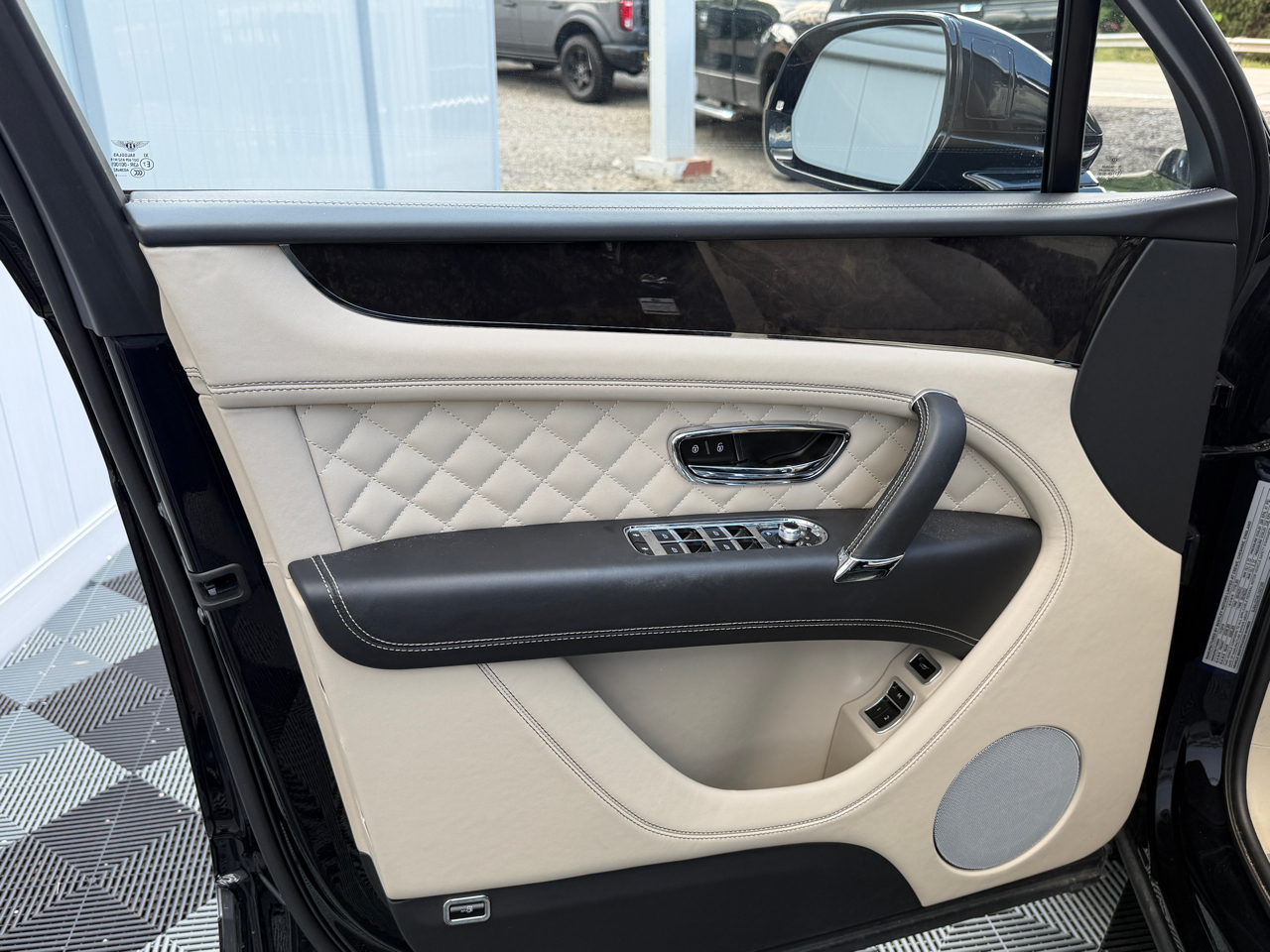 Bentley Bentayga Hybrid AWD 2020