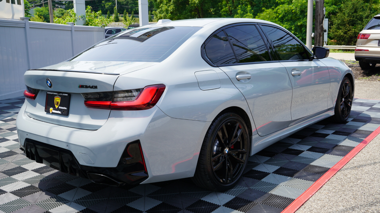 BMW 3 Series M340i xDrive Sedan 2024