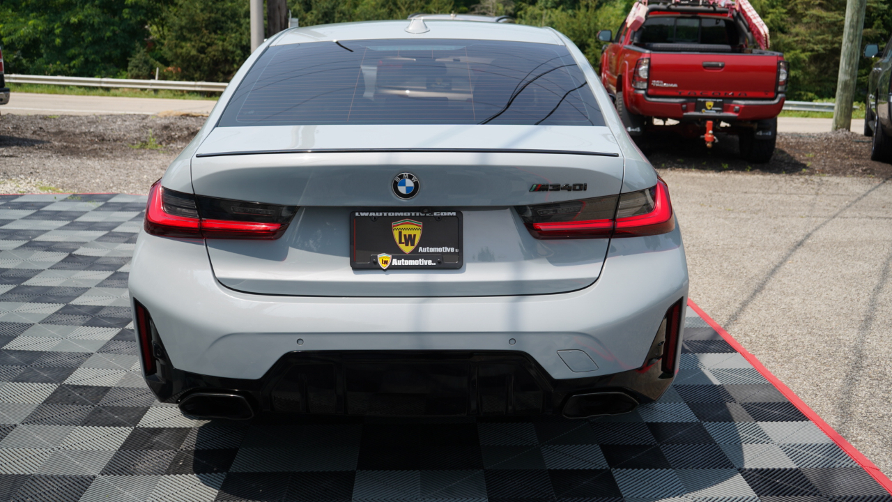 BMW 3 Series M340i xDrive Sedan 2024
